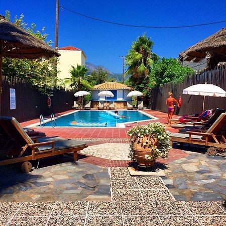Santa Maura Aparthotel Nidrí Kültér fotó