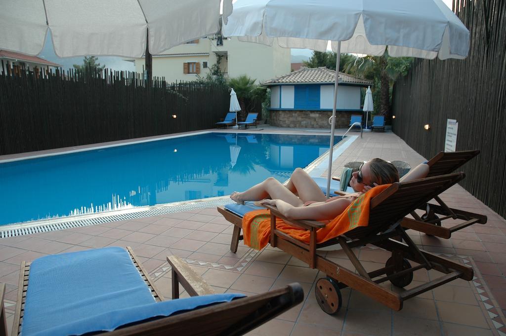 Santa Maura Aparthotel Nidrí Kültér fotó